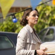 Doctor Foster - galeria zdjęć - filmweb