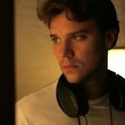 R U There - galeria zdjęć - filmweb