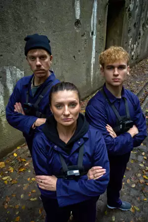 The Traitors. Zdrajcy - galeria zdjęć - filmweb