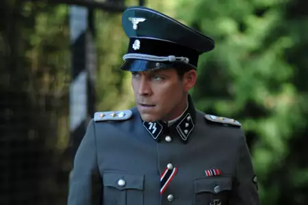 Poza czasem - galeria zdjęć - filmweb