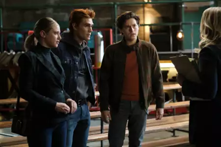 Riverdale - galeria zdjęć - filmweb