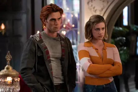 Riverdale - galeria zdjęć - filmweb