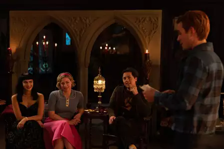 Riverdale - galeria zdjęć - filmweb