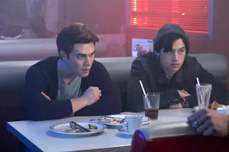Riverdale - galeria zdjęć - filmweb