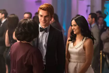 Riverdale - galeria zdjęć - filmweb