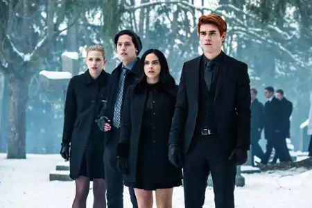 Riverdale - galeria zdjęć - filmweb