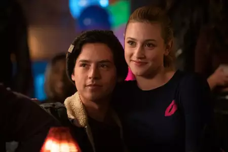 Riverdale - galeria zdjęć - filmweb