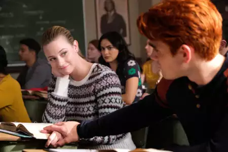 Riverdale - galeria zdjęć - filmweb