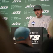 Aaron Rodgers: Enigma - galeria zdjęć - filmweb