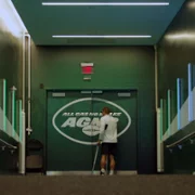 Aaron Rodgers: Enigma - galeria zdjęć - filmweb