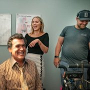 Pain Hustlers - galeria zdjęć - filmweb