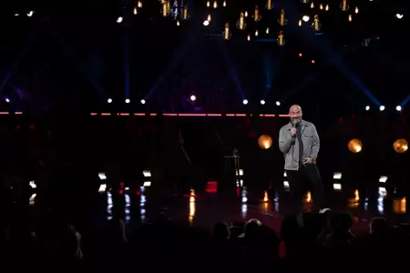 Tom Segura: Sledgehammer - galeria zdjęć - filmweb