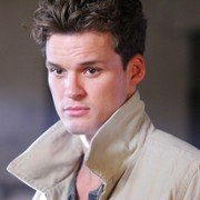 John from Cincinnati - galeria zdjęć - filmweb