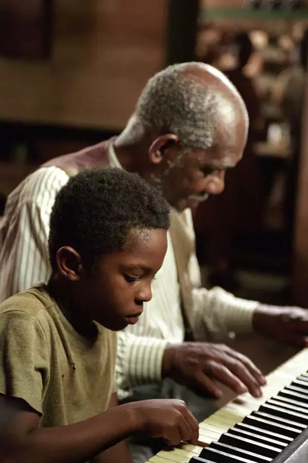 Ray - galeria zdjęć - filmweb