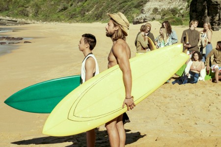 Sezon 1 Odcinek 2 Gone Surfing