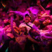 Ślepnąc od świateł - galeria zdjęć - filmweb