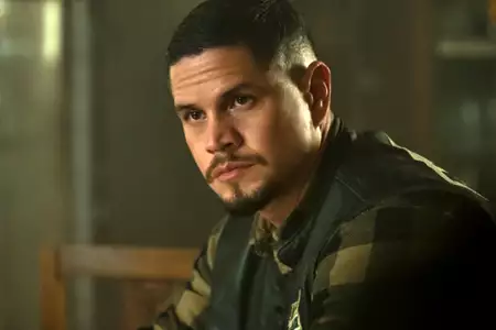 Mayans M.C. - galeria zdjęć - filmweb