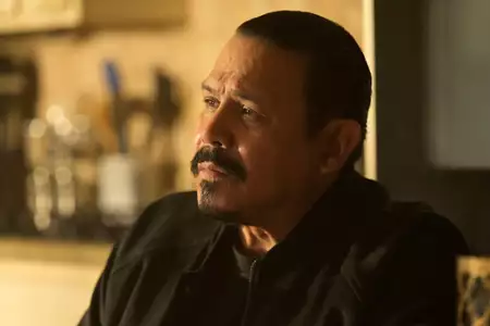 Mayans M.C. - galeria zdjęć - filmweb