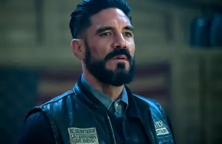 Mayans M.C. - galeria zdjęć - filmweb