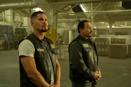 Mayans M.C. - galeria zdjęć - filmweb