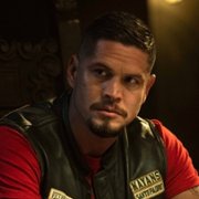 Mayans M.C. - galeria zdjęć - filmweb