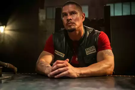 Mayans M.C. - galeria zdjęć - filmweb