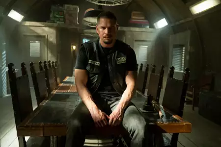 Mayans M.C. - galeria zdjęć - filmweb