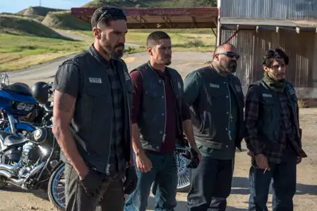 Mayans M.C. - galeria zdjęć - filmweb