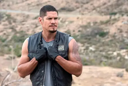 Mayans M.C. - galeria zdjęć - filmweb