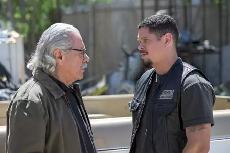 Mayans M.C. - galeria zdjęć - filmweb
