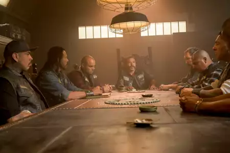 Mayans M.C. - galeria zdjęć - filmweb