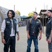 Mayans M.C. - galeria zdjęć - filmweb