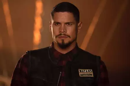Mayans M.C. - galeria zdjęć - filmweb