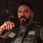 Mayans M.C. - galeria zdjęć - filmweb