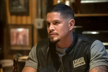 Mayans M.C. - galeria zdjęć - filmweb