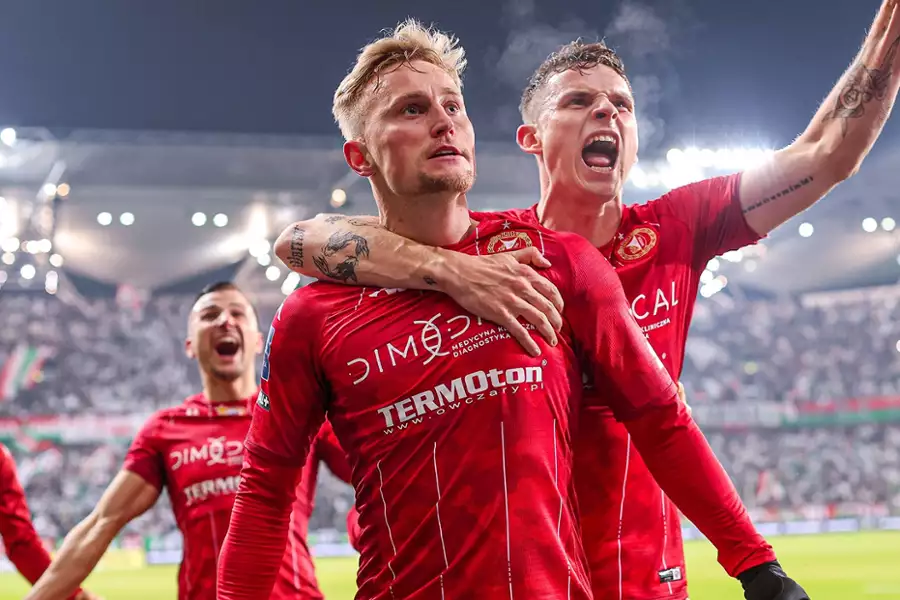 Widzew. Razem tworzymy siłę. - galeria zdjęć - filmweb