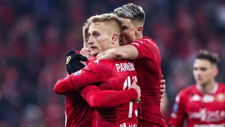 Sezon 1 Odcinek 8 Zakończyć misję