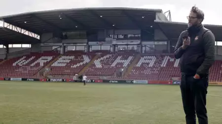 Witamy we Wrexham - galeria zdjęć - filmweb
