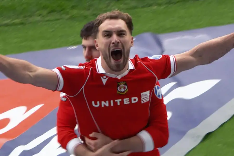 Witamy we Wrexham - galeria zdjęć - filmweb