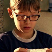 Shame and Glasses - galeria zdjęć - filmweb
