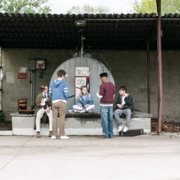 Almost Fly - galeria zdjęć - filmweb