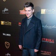 Pitbull. Niebezpieczne kobiety - galeria zdjęć - filmweb