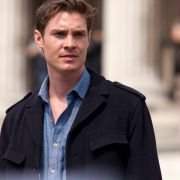 Spooks - galeria zdjęć - filmweb