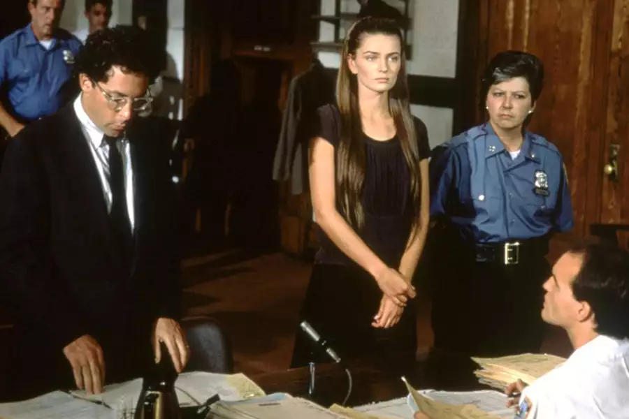 Jej alibi - galeria zdjęć - filmweb