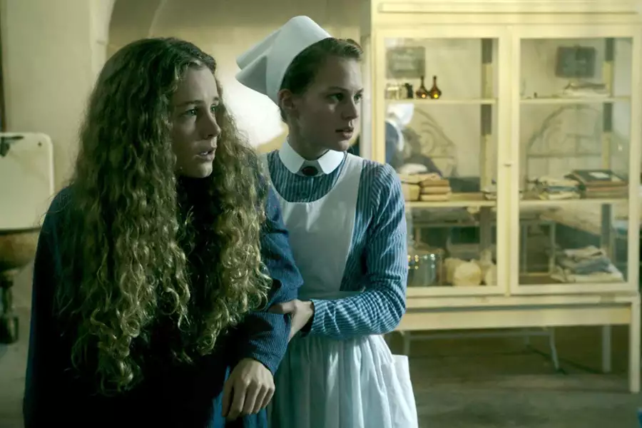 Charité - galeria zdjęć - filmweb