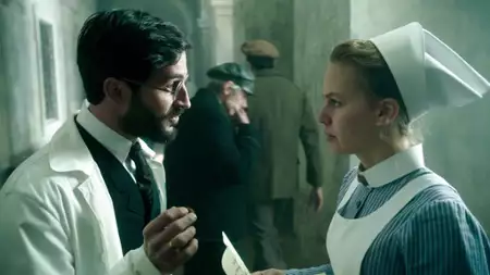 Charit&eacute; - galeria zdjęć - filmweb