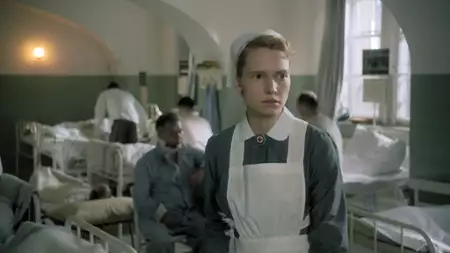 Charit&eacute; - galeria zdjęć - filmweb