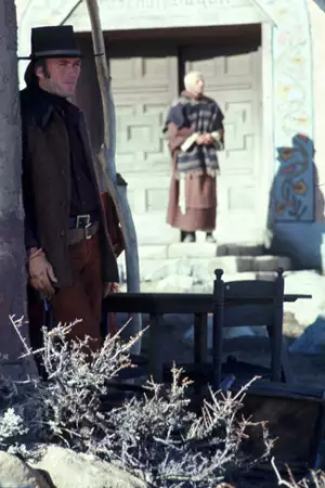 Joe Kidd - galeria zdjęć - filmweb