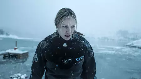 Pod powierzchnią - galeria zdjęć - filmweb