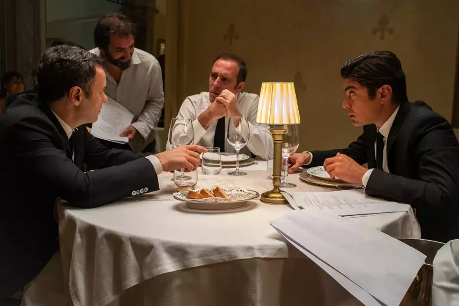 Niewierni - galeria zdjęć - filmweb